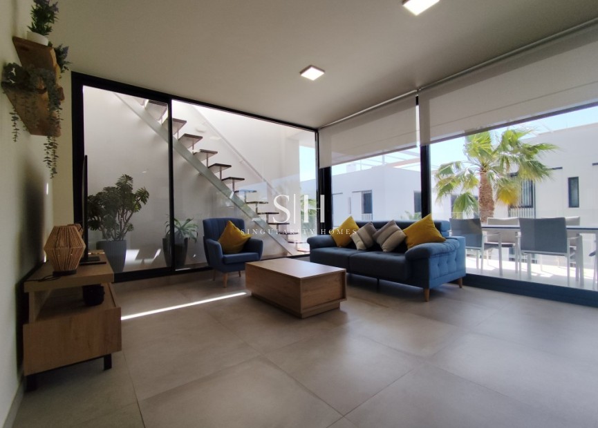 Resale - Apartment / flat - Mar de Cristal