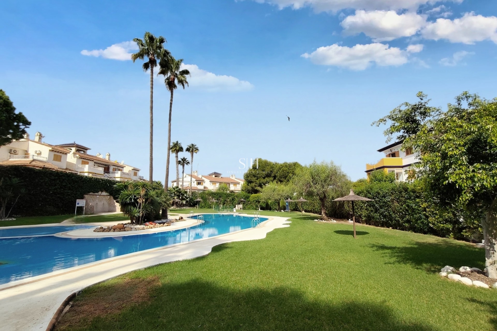 Resale - Apartment / flat - Mil Palmeras - Costa Blanca