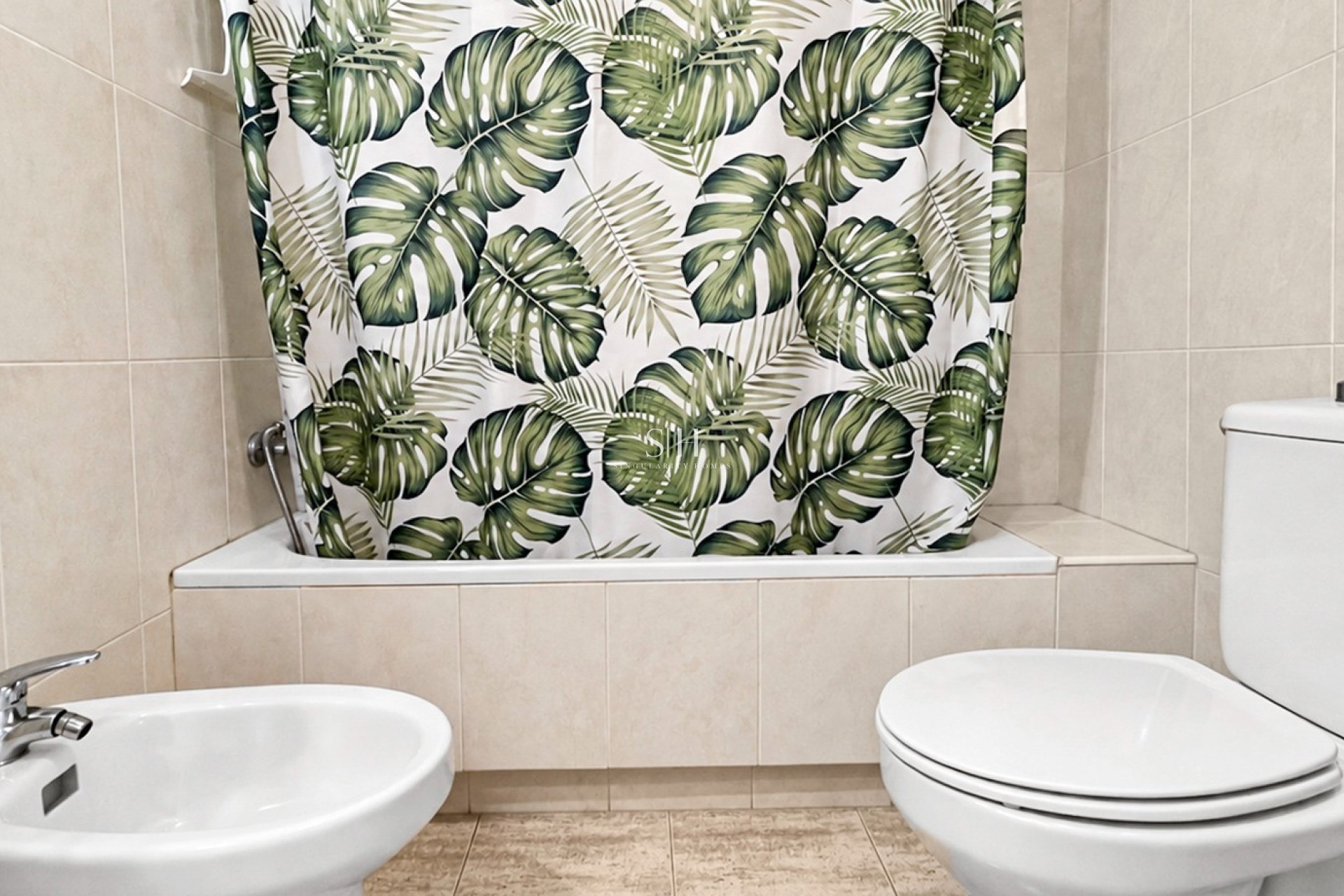 Resale - Apartment / flat - Mil Palmeras