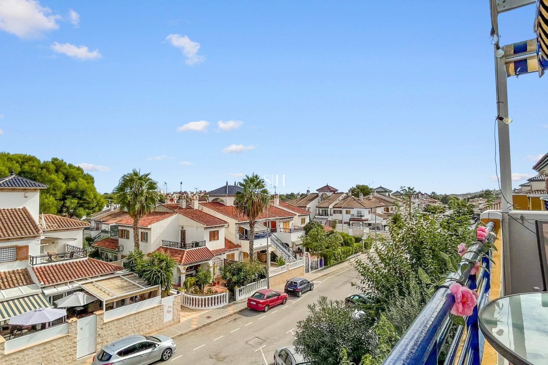 Resale - Apartment / flat - Mil Palmeras