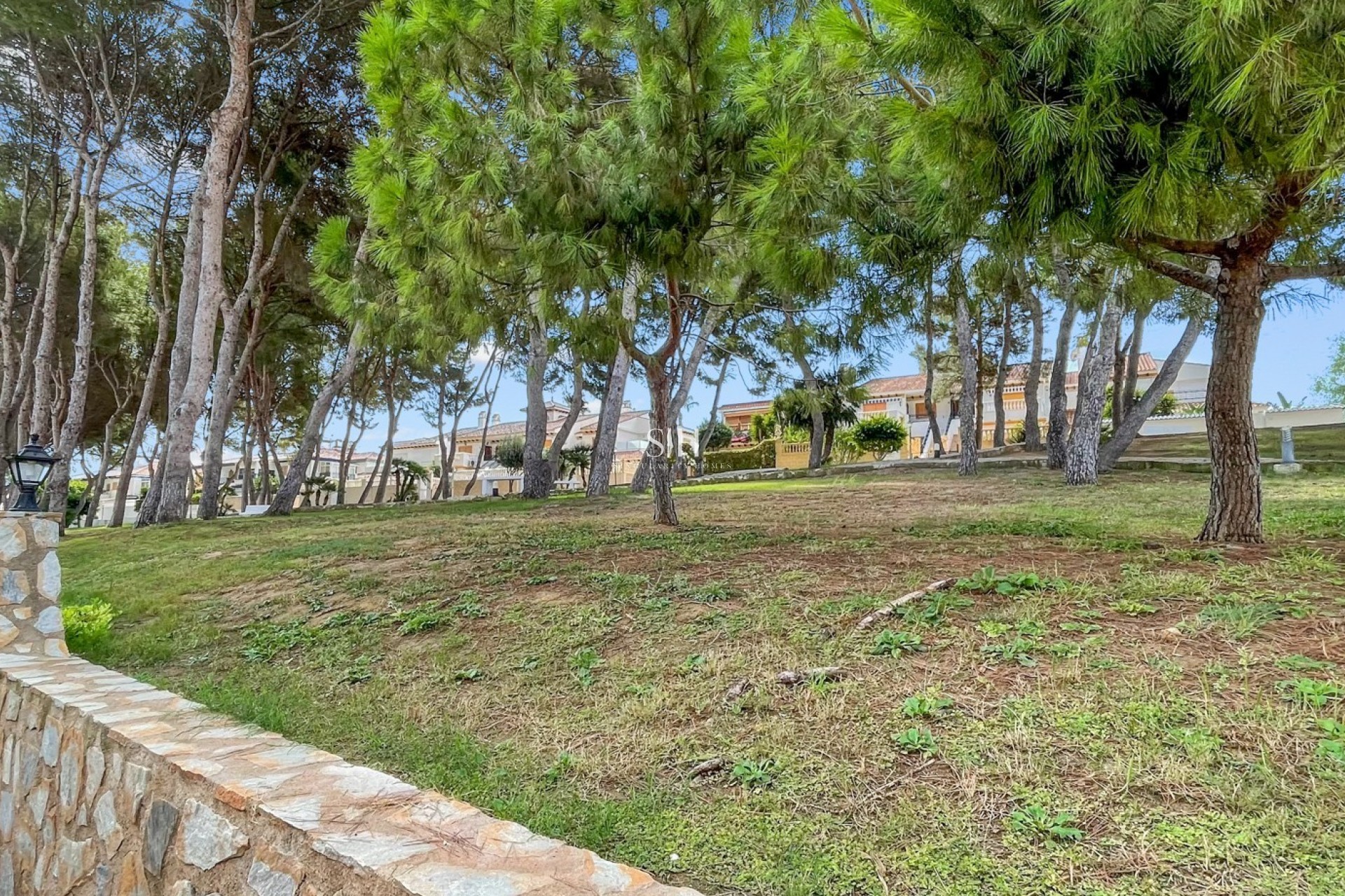 Resale - Apartment / flat - Mil Palmeras