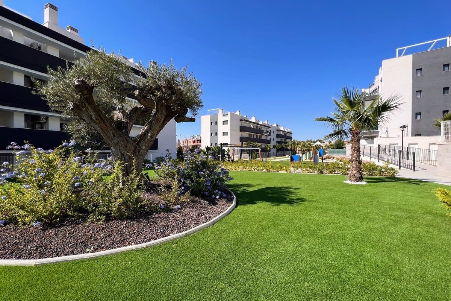 Resale - Apartment / flat - Orihuela Costa - Costa Blanca