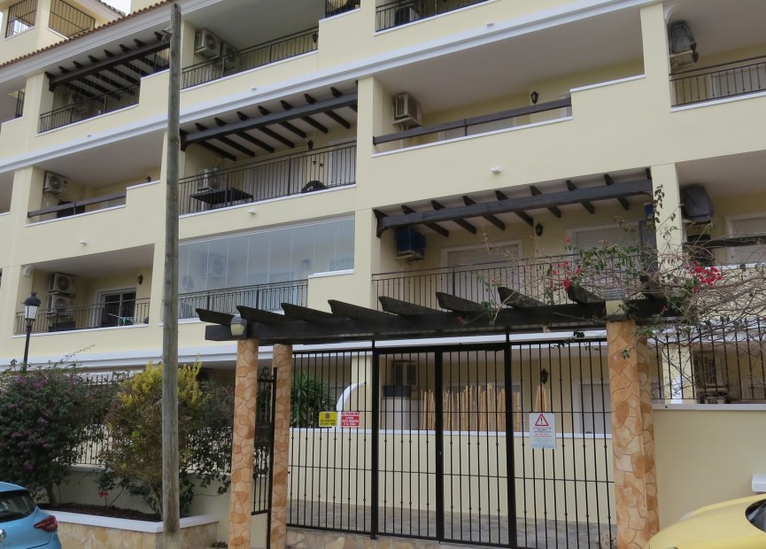 Resale - Apartment / flat - Orihuela Costa - Costa Blanca