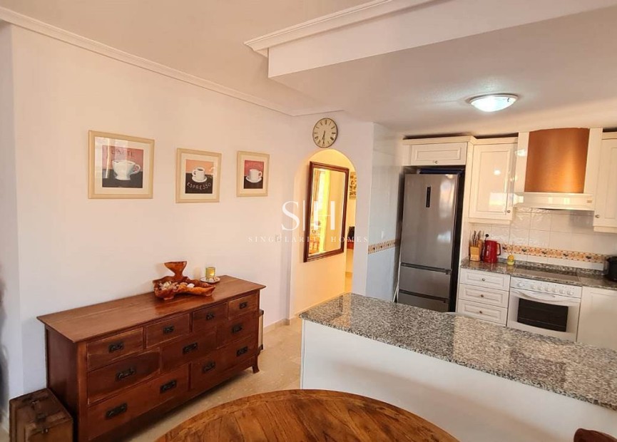 Resale - Apartment / flat - Orihuela Costa - Costa Blanca