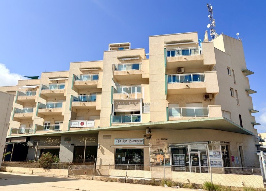 Resale - Apartment / flat - Orihuela Costa - Costa Blanca