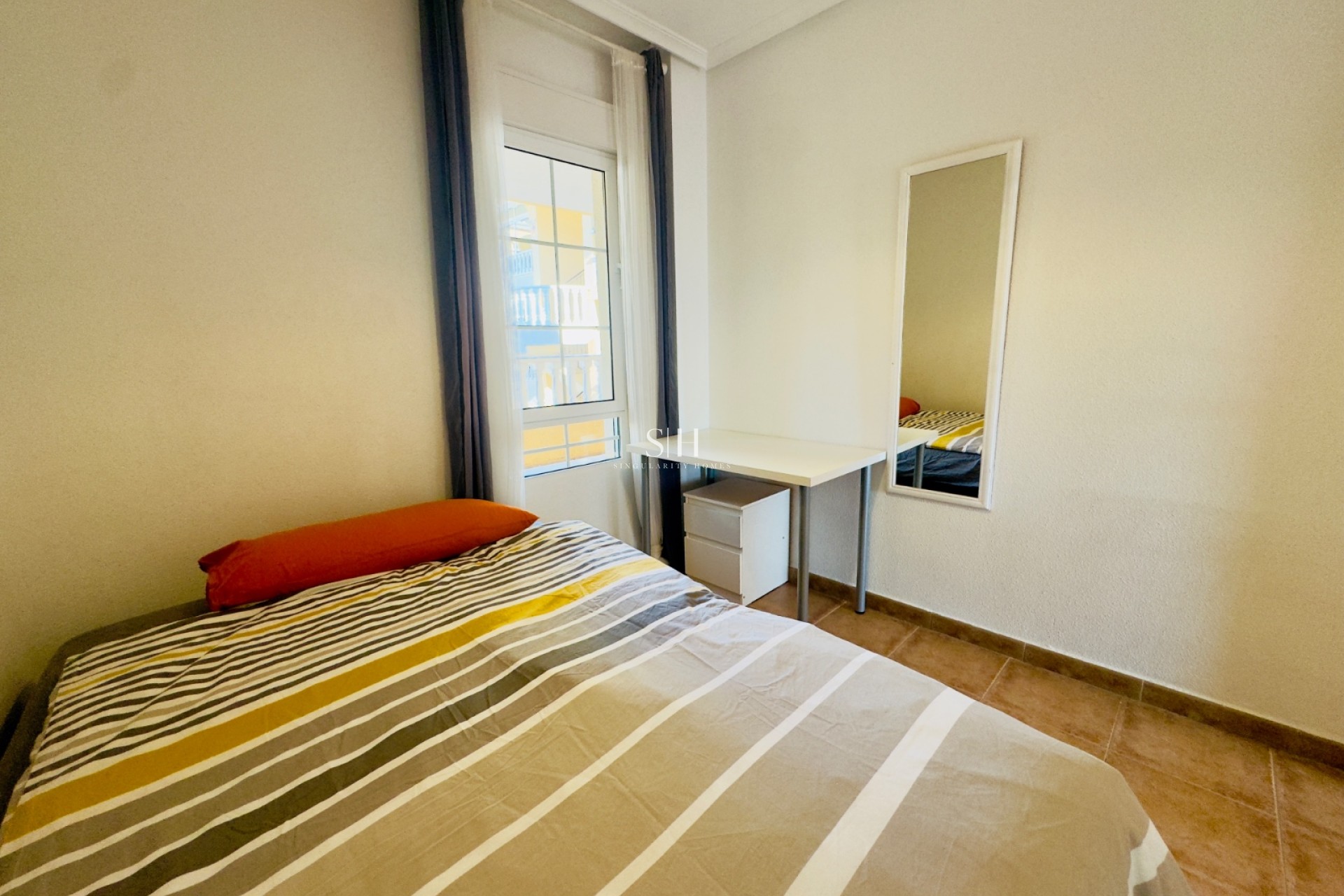 Resale - Apartment / flat - Orihuela Costa - La Florida