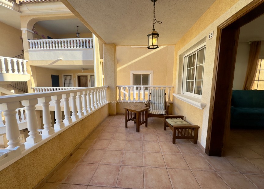 Resale - Apartment / flat - Orihuela Costa - La Florida