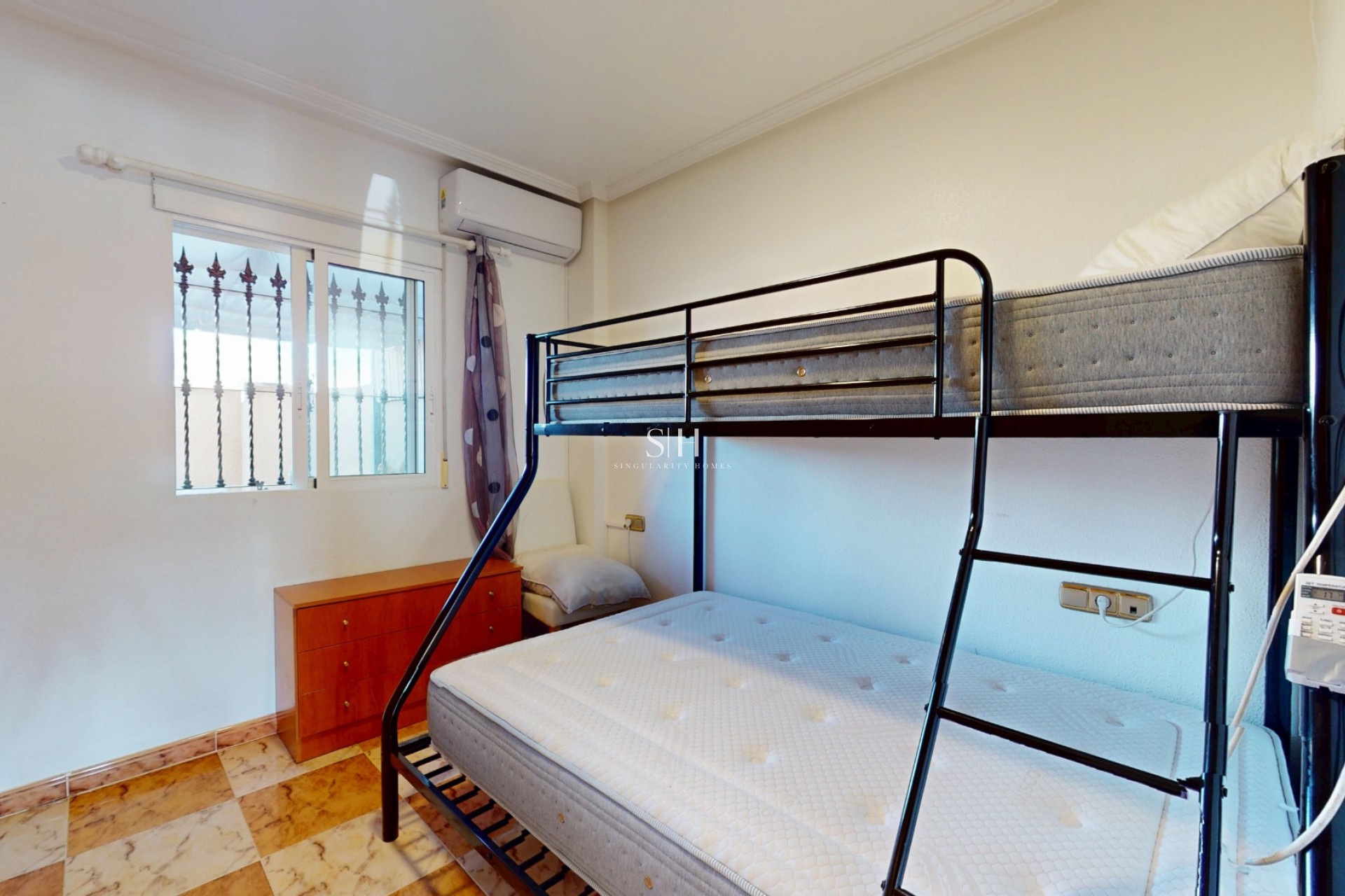 Resale - Apartment / flat - Orihuela Costa - La Regia