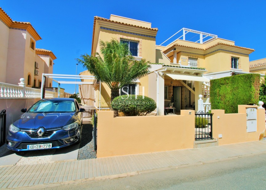 Resale - Apartment / flat - Orihuela Costa - Los Dolses