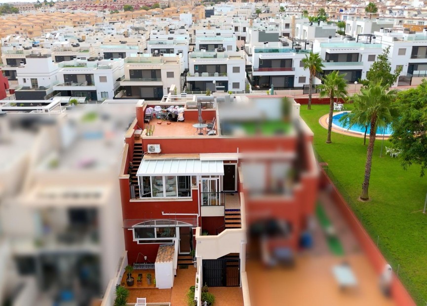 Resale - Apartment / flat - Orihuela Costa - PAU 26