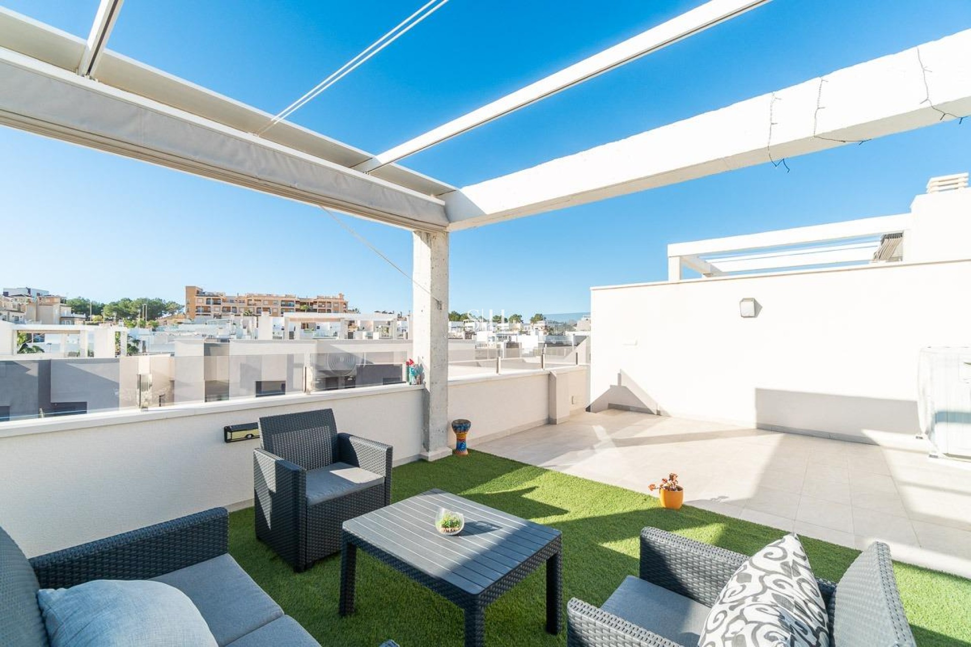 Resale - Apartment / flat - Orihuela Costa - PAU 26