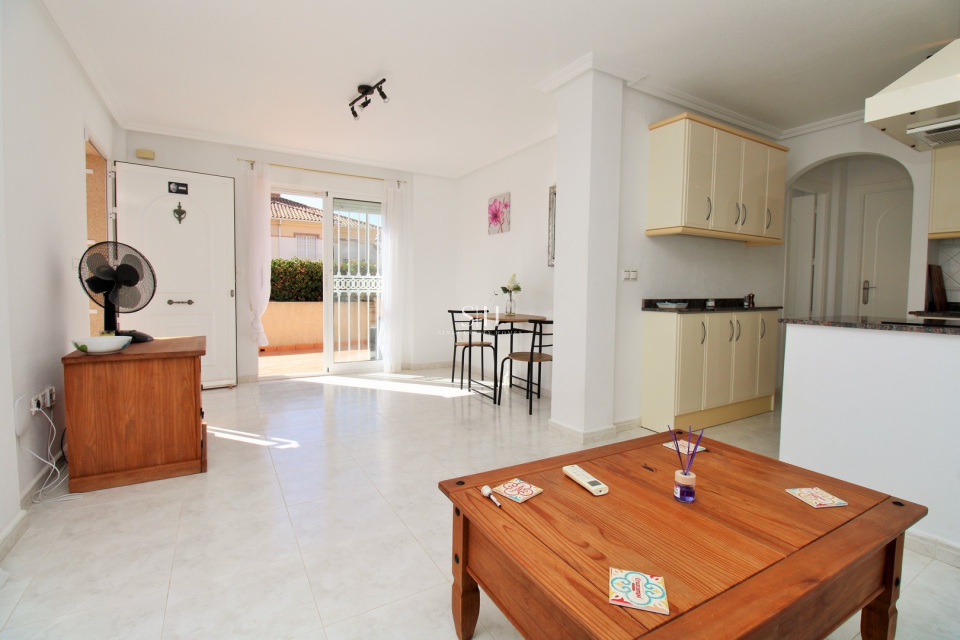 Resale - Apartment / flat - Orihuela Costa - PAU 8
