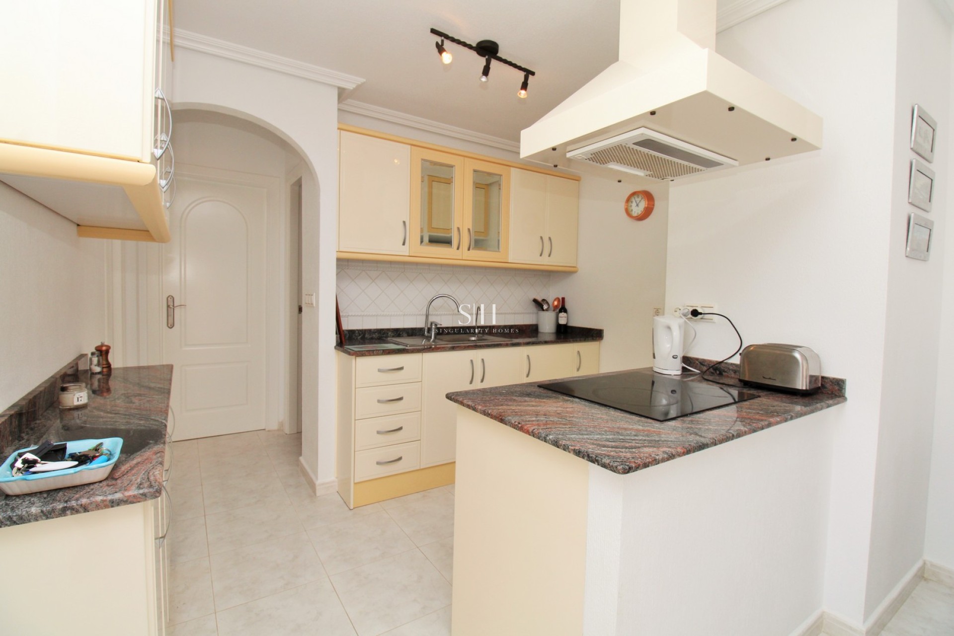 Resale - Apartment / flat - Orihuela Costa - PAU 8