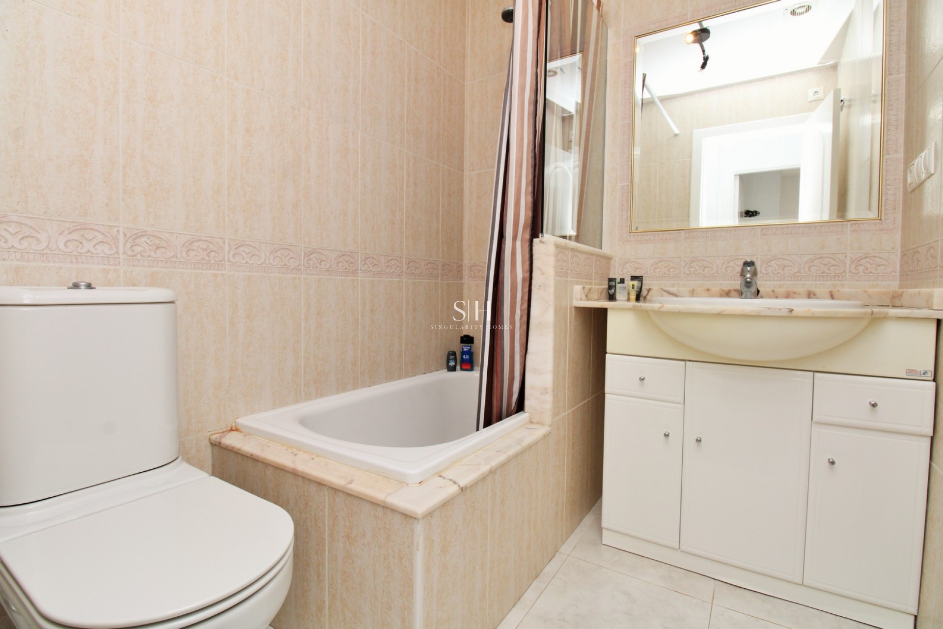 Resale - Apartment / flat - Orihuela Costa - PAU 8