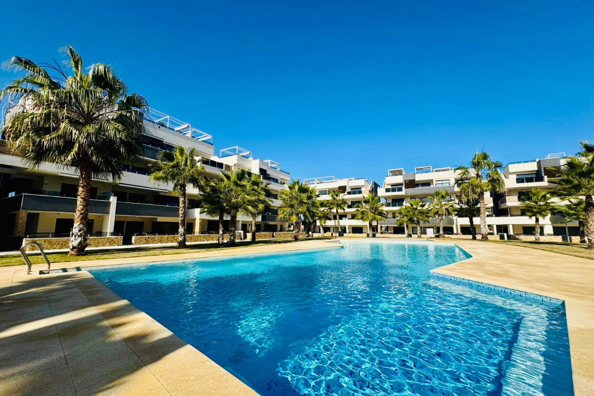 Resale - Apartment / flat - Orihuela Costa - Playa Flamenca