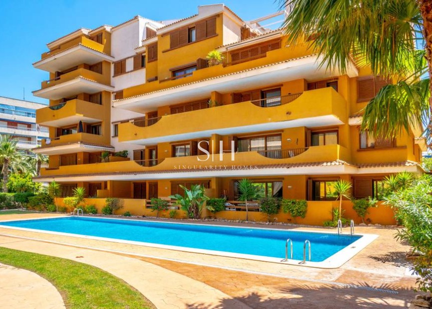 Resale - Apartment / flat - Orihuela Costa - Punta Prima