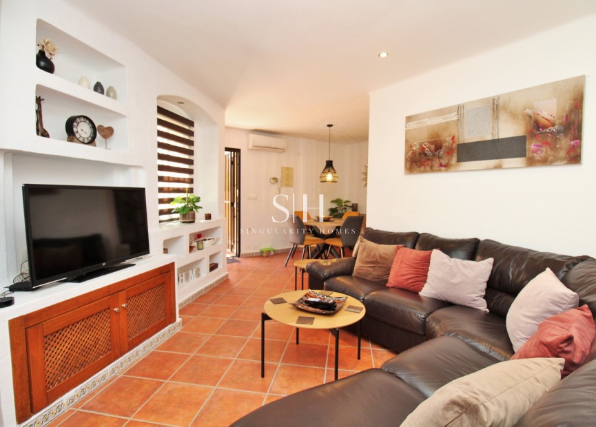 Resale - Apartment / flat - Orihuela Costa - Punta Prima