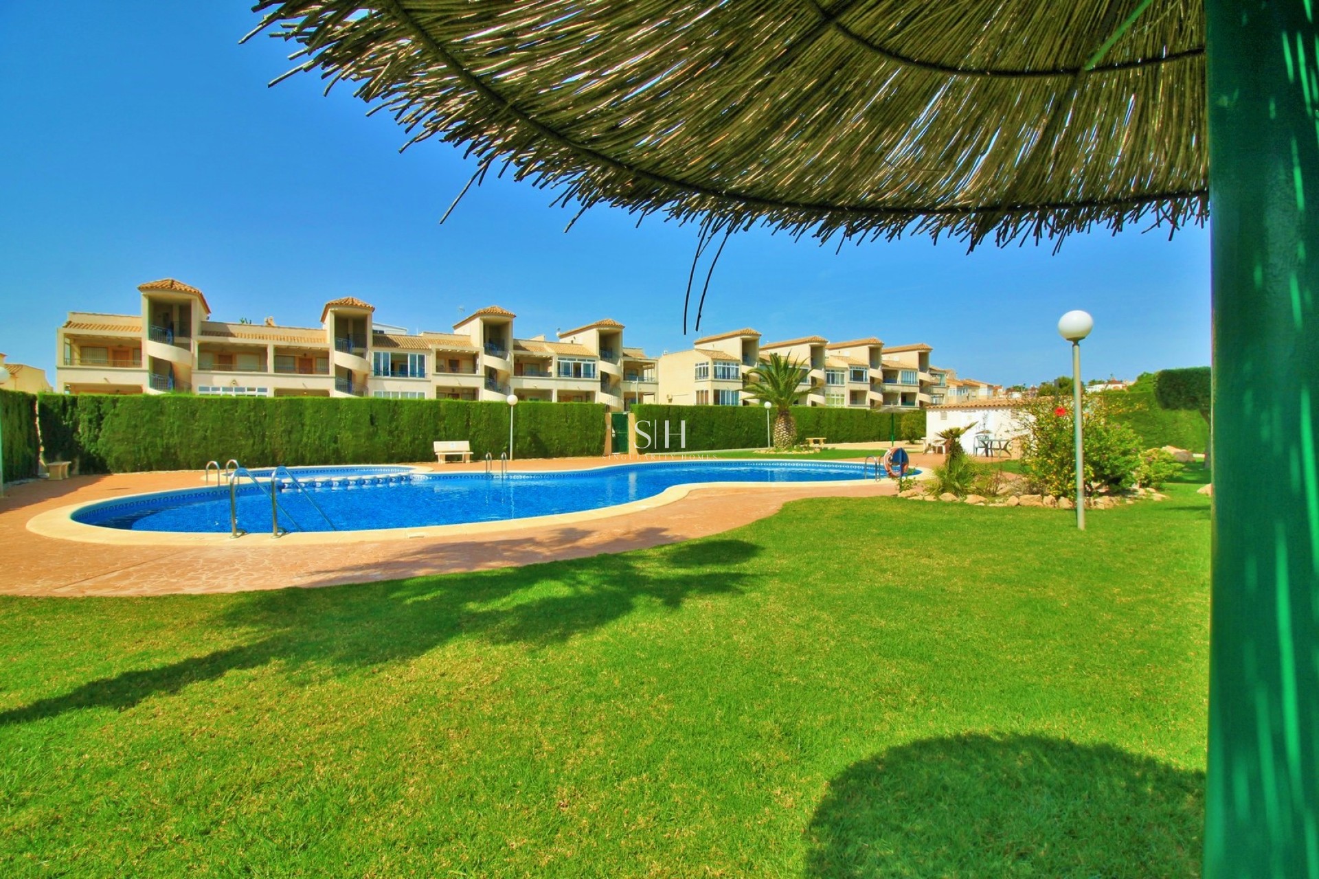 Resale - Apartment / flat - Orihuela Costa - Punta Prima