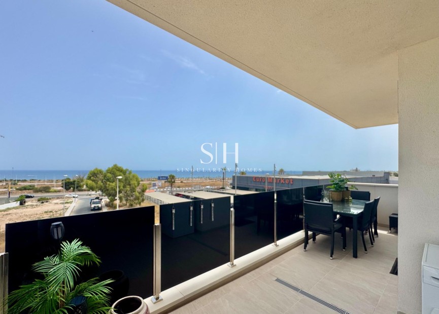 Resale - Apartment / flat - Orihuela Costa - Punta Prima