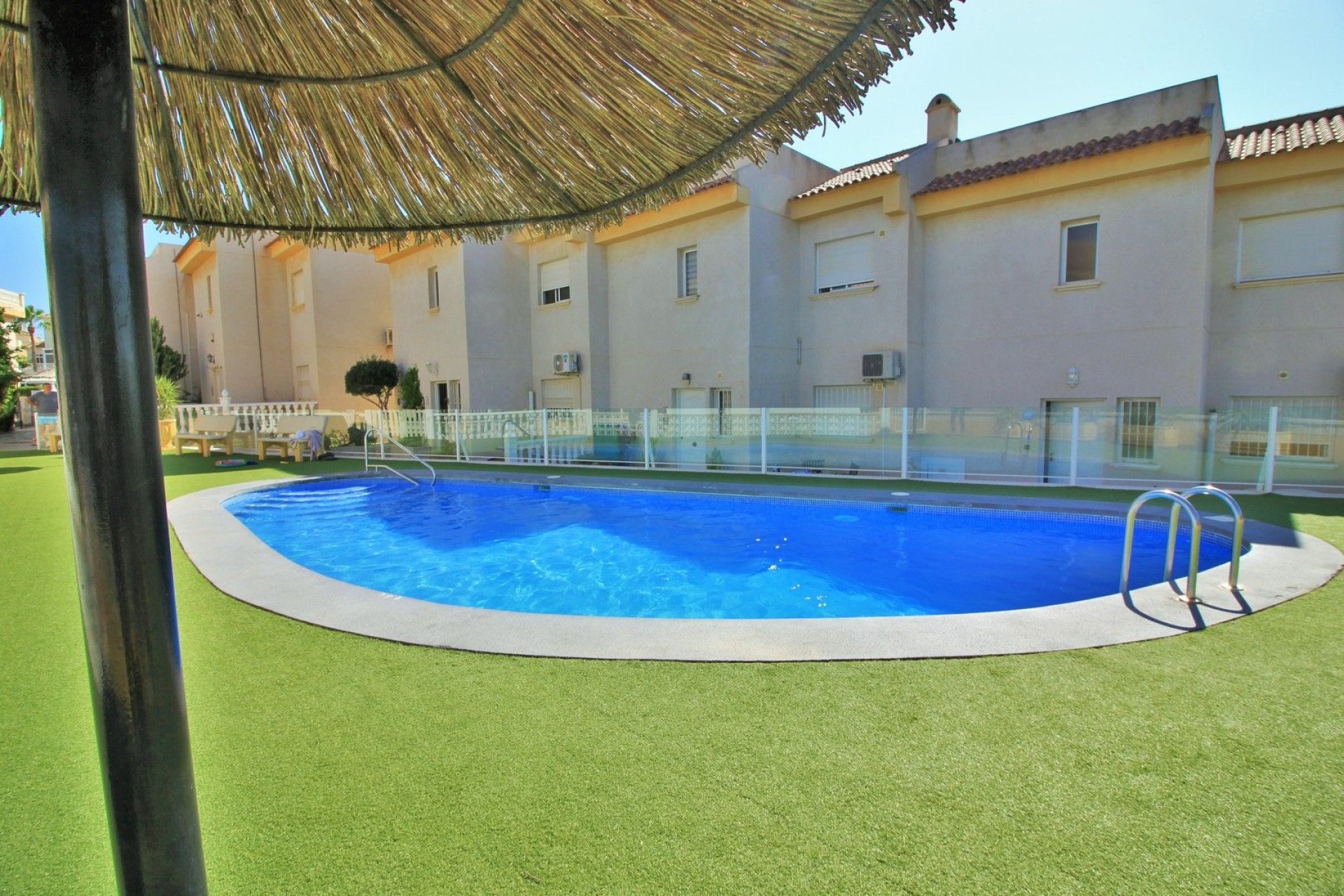 Resale - Apartment / flat - Orihuela Costa - Punta Prima