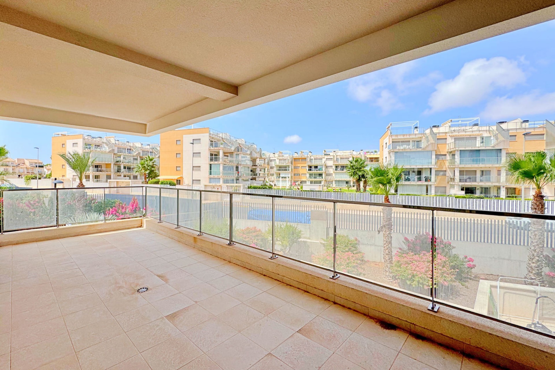 Resale - Apartment / flat - Orihuela Costa - Villamartín