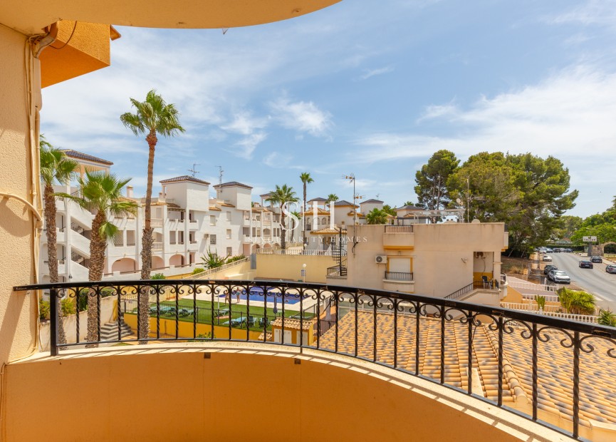 Resale - Apartment / flat - Orihuela Costa - Villamartin