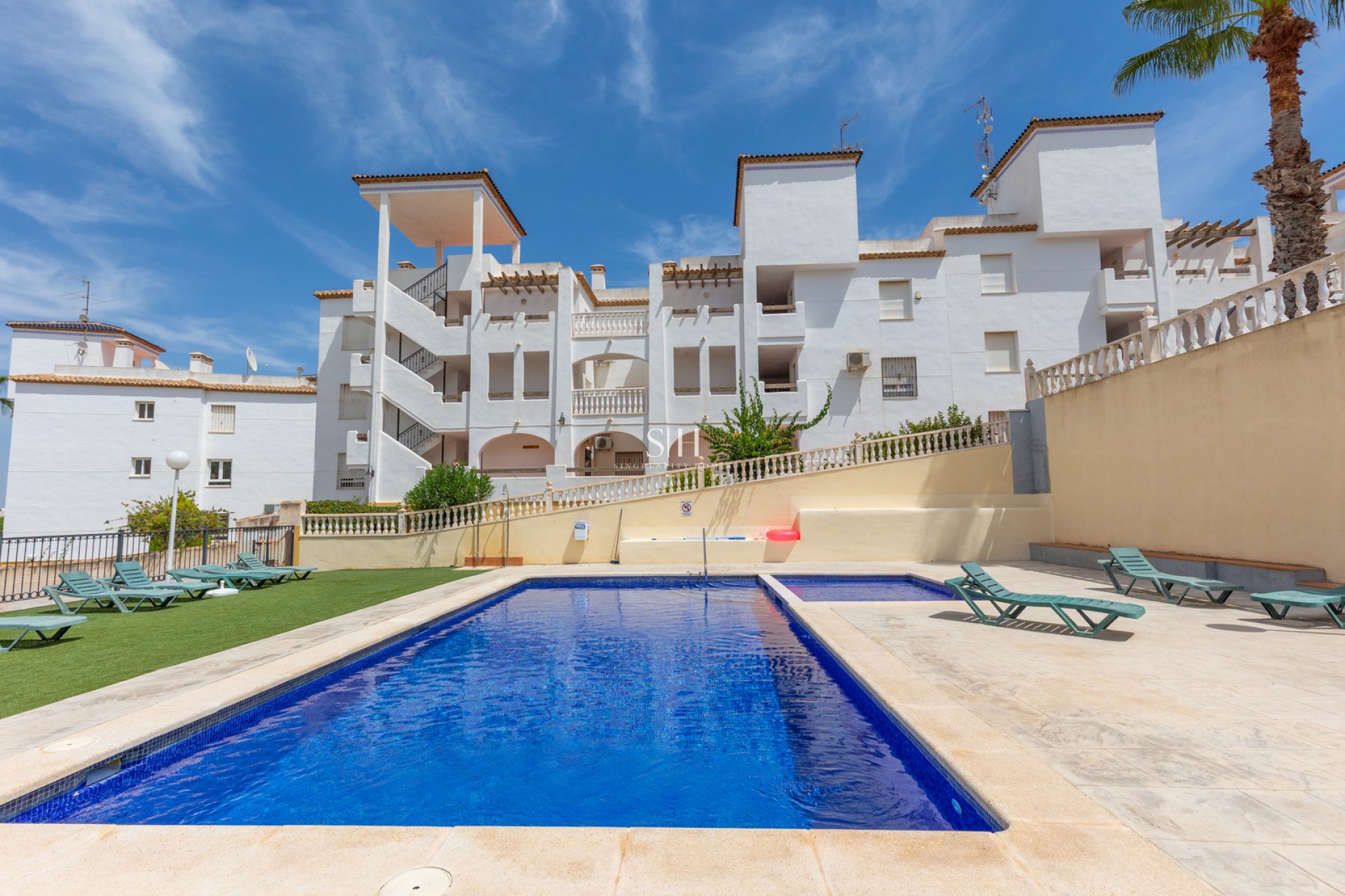 Resale - Apartment / flat - Orihuela Costa - Villamartin