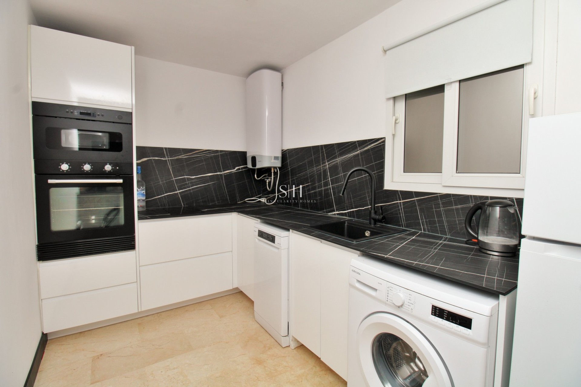 Resale - Apartment / flat - Orihuela Costa - Villamartin