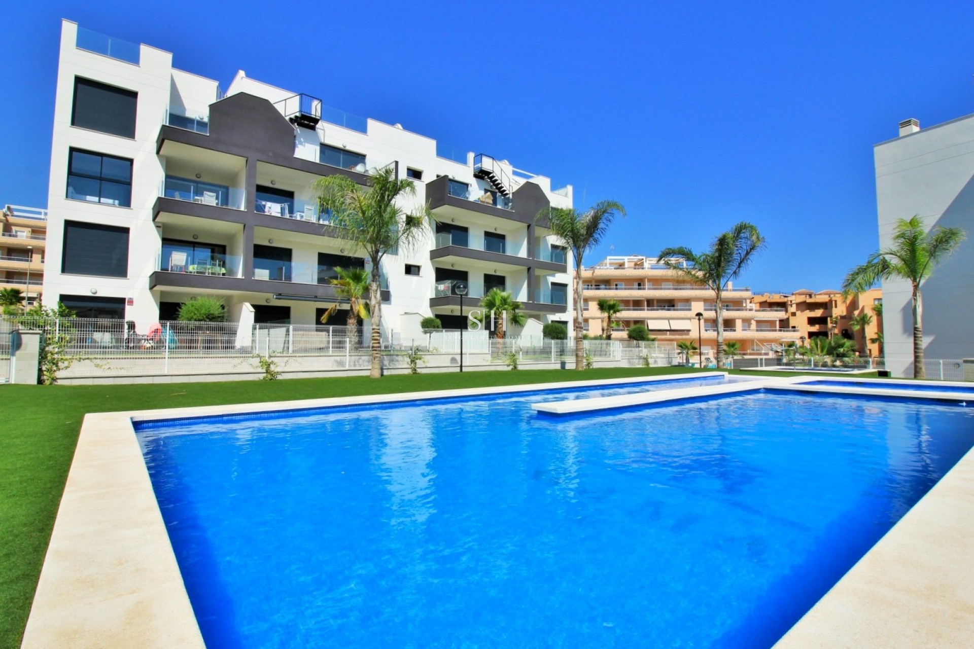 Resale - Apartment / flat - Orihuela Costa - Villamartin