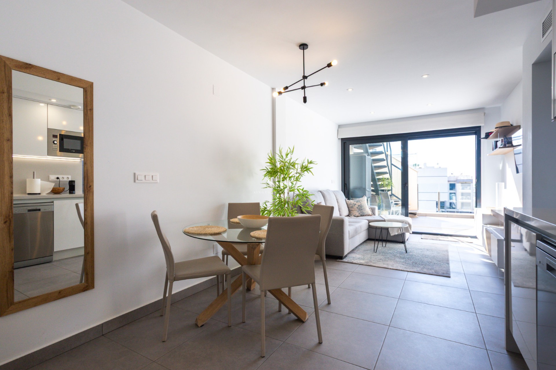 Resale - Apartment / flat - Orihuela Costa - Villamartín