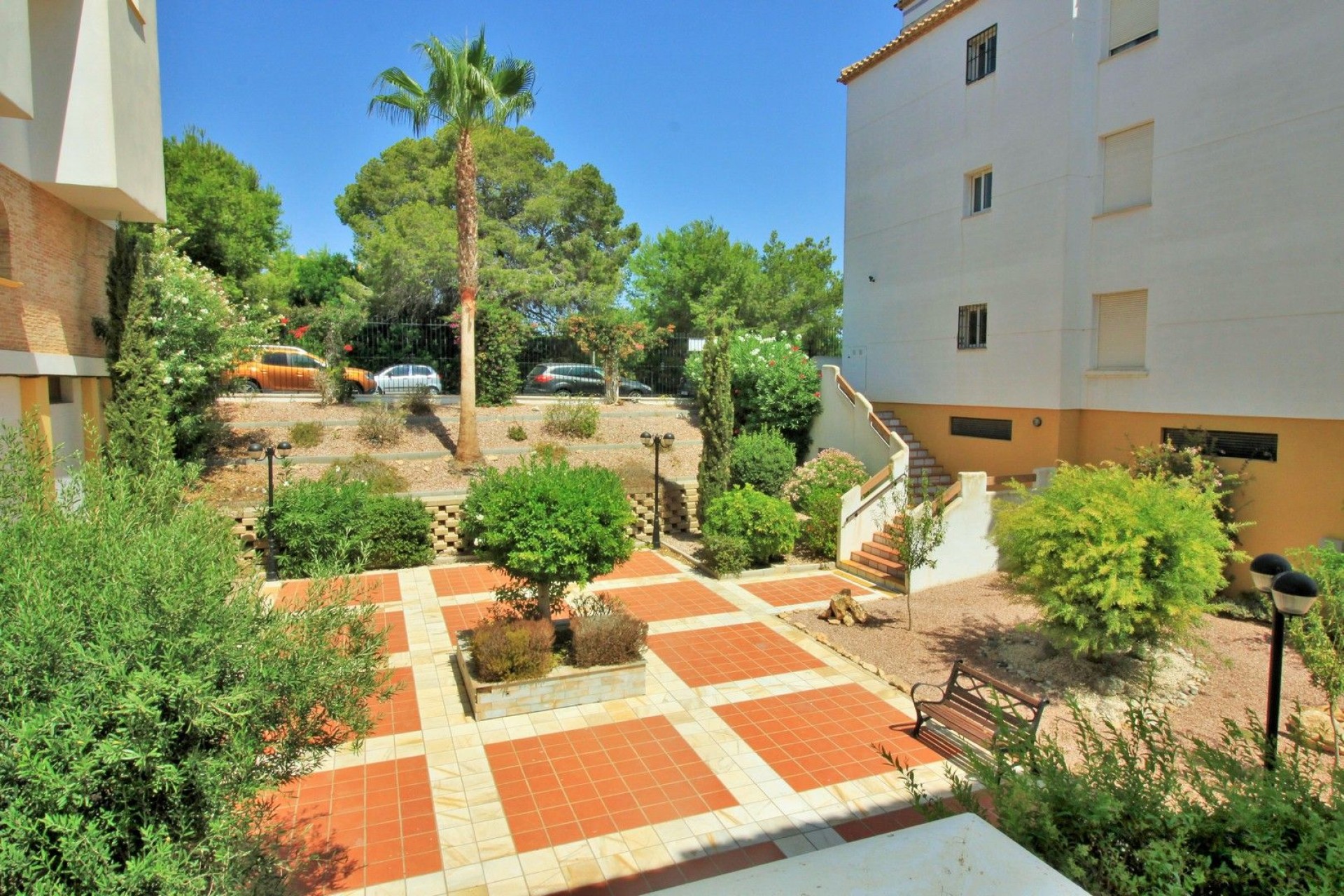 Resale - Apartment / flat - Orihuela Costa - Villamartín