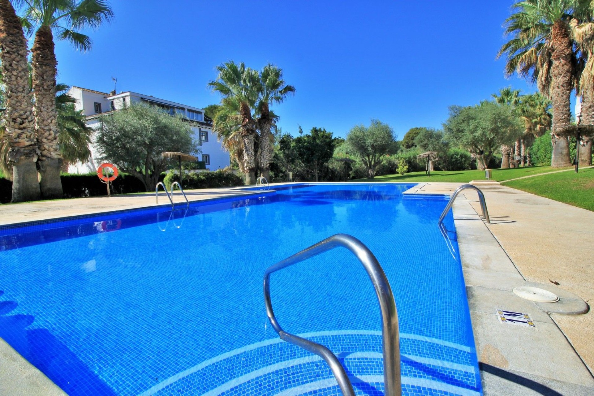 Resale - Apartment / flat - Orihuela Costa - Villamartín