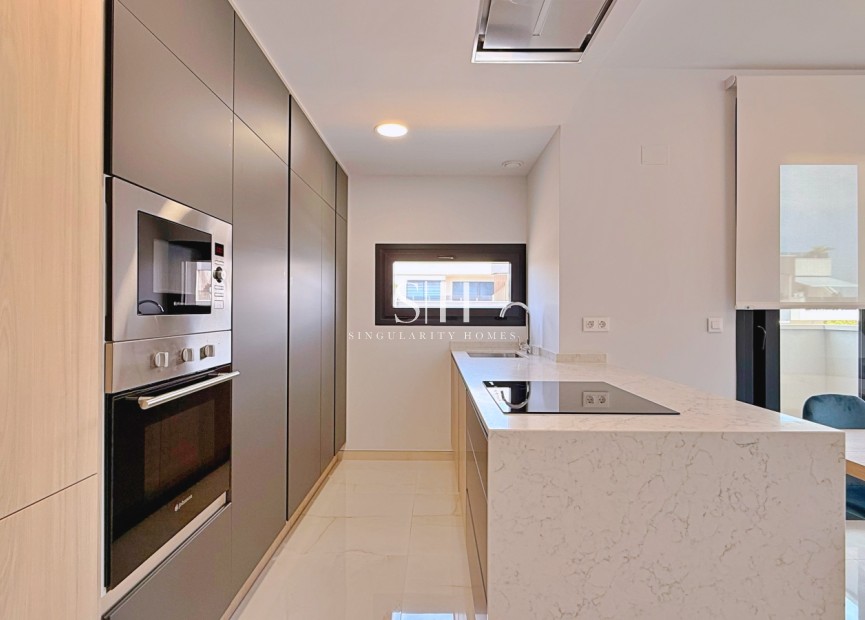 Resale - Apartment / flat - Orihuela Costa