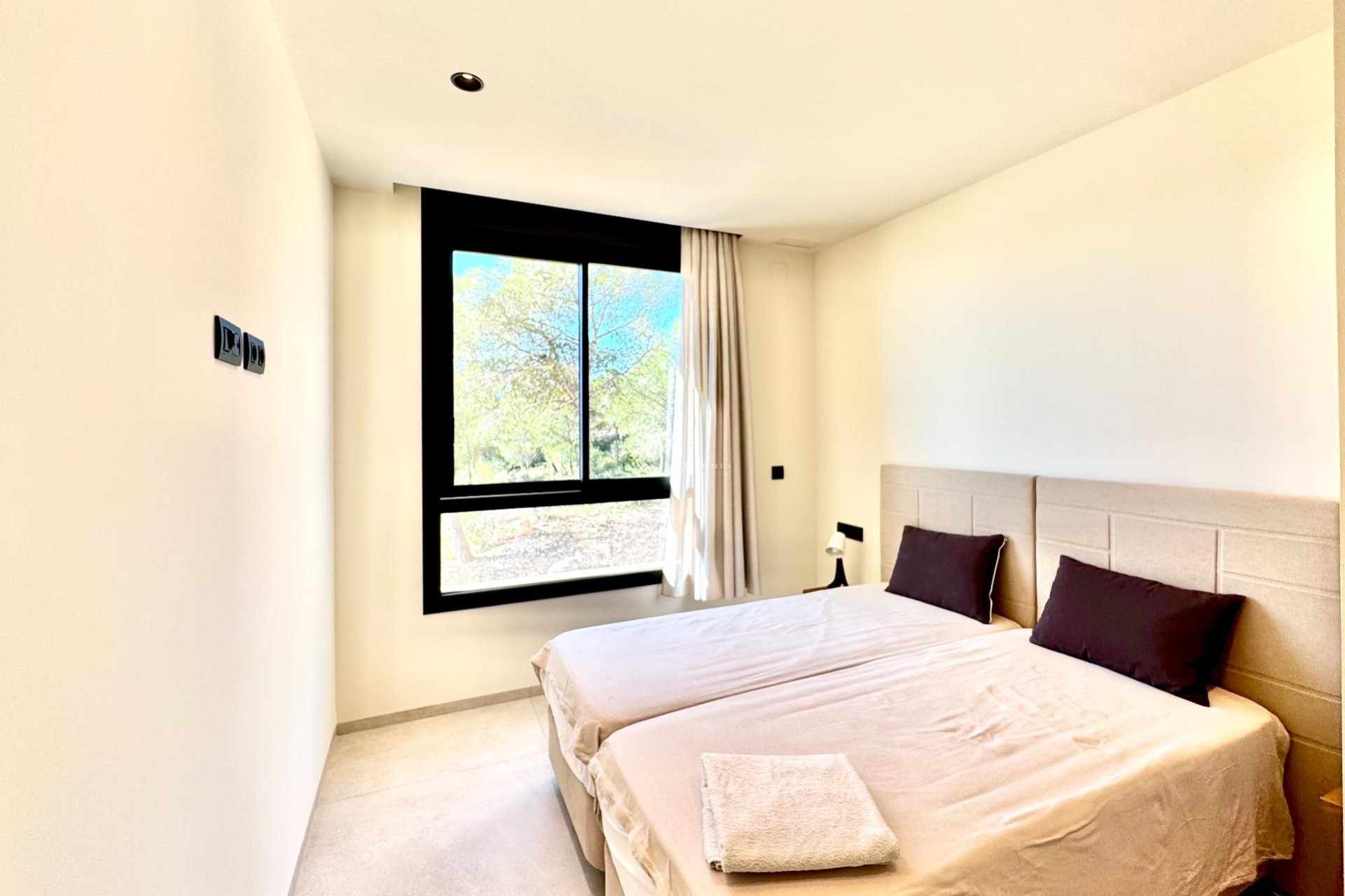 Resale - Apartment / flat - Orihuela - Las Colinas Golf