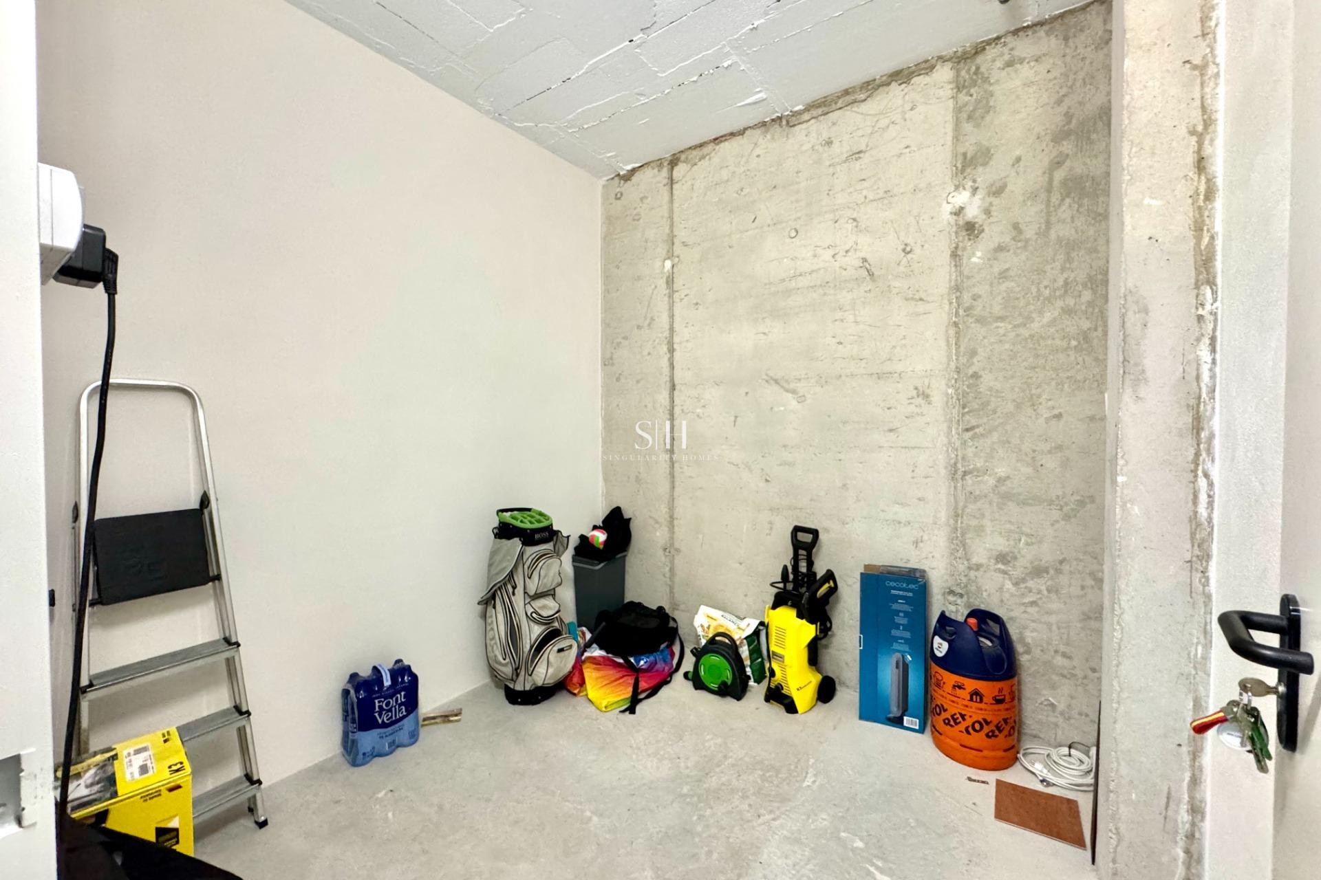 Resale - Apartment / flat - Orihuela - Las Colinas Golf