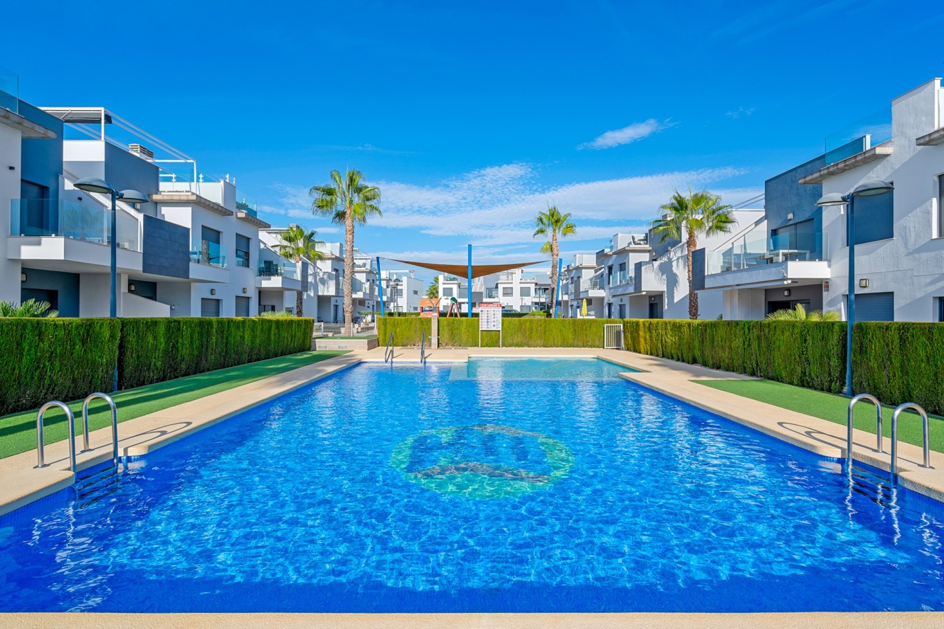 Resale - Apartment / flat - Pilar de la Horadada - Costa Blanca