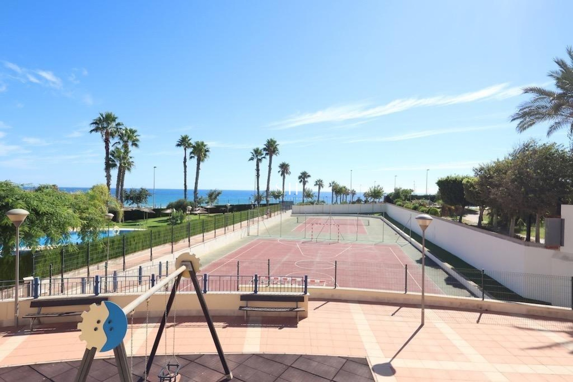 Resale - Apartment / flat - Pilar de la Horadada - Costa Blanca