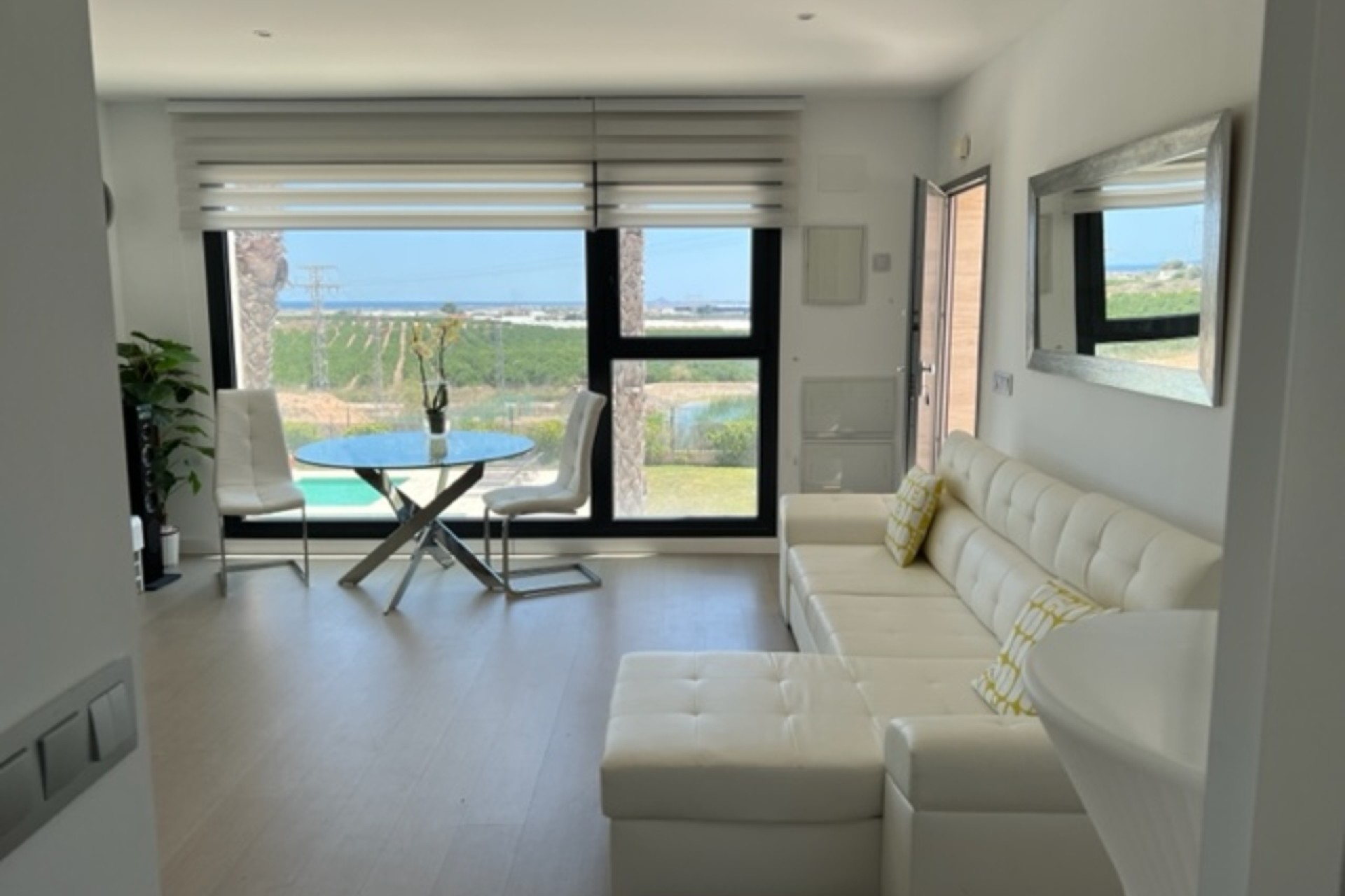 Resale - Apartment / flat - Pilar de la Horadada - Costa Blanca