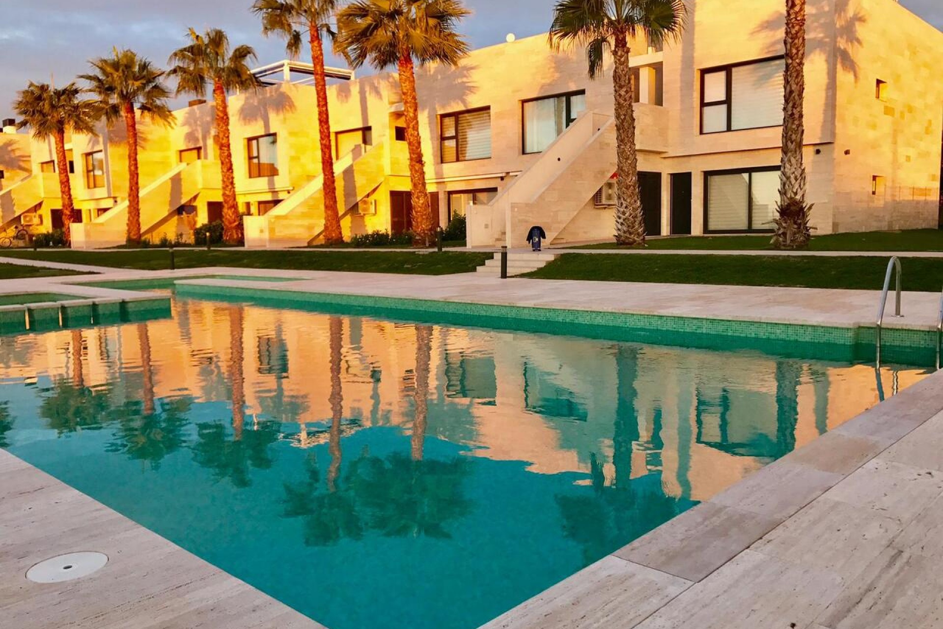 Resale - Apartment / flat - Pilar de la Horadada - Costa Blanca