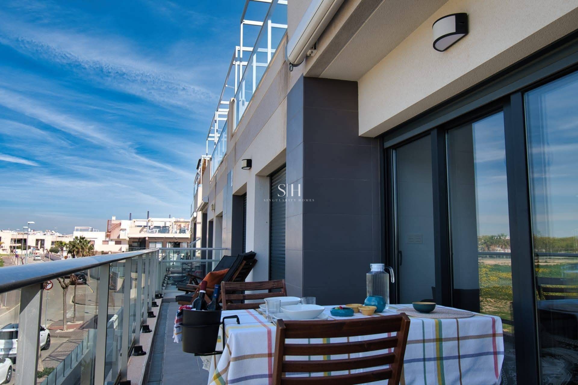 Resale - Apartment / flat - Pilar de la Horadada - Pueblo Latino