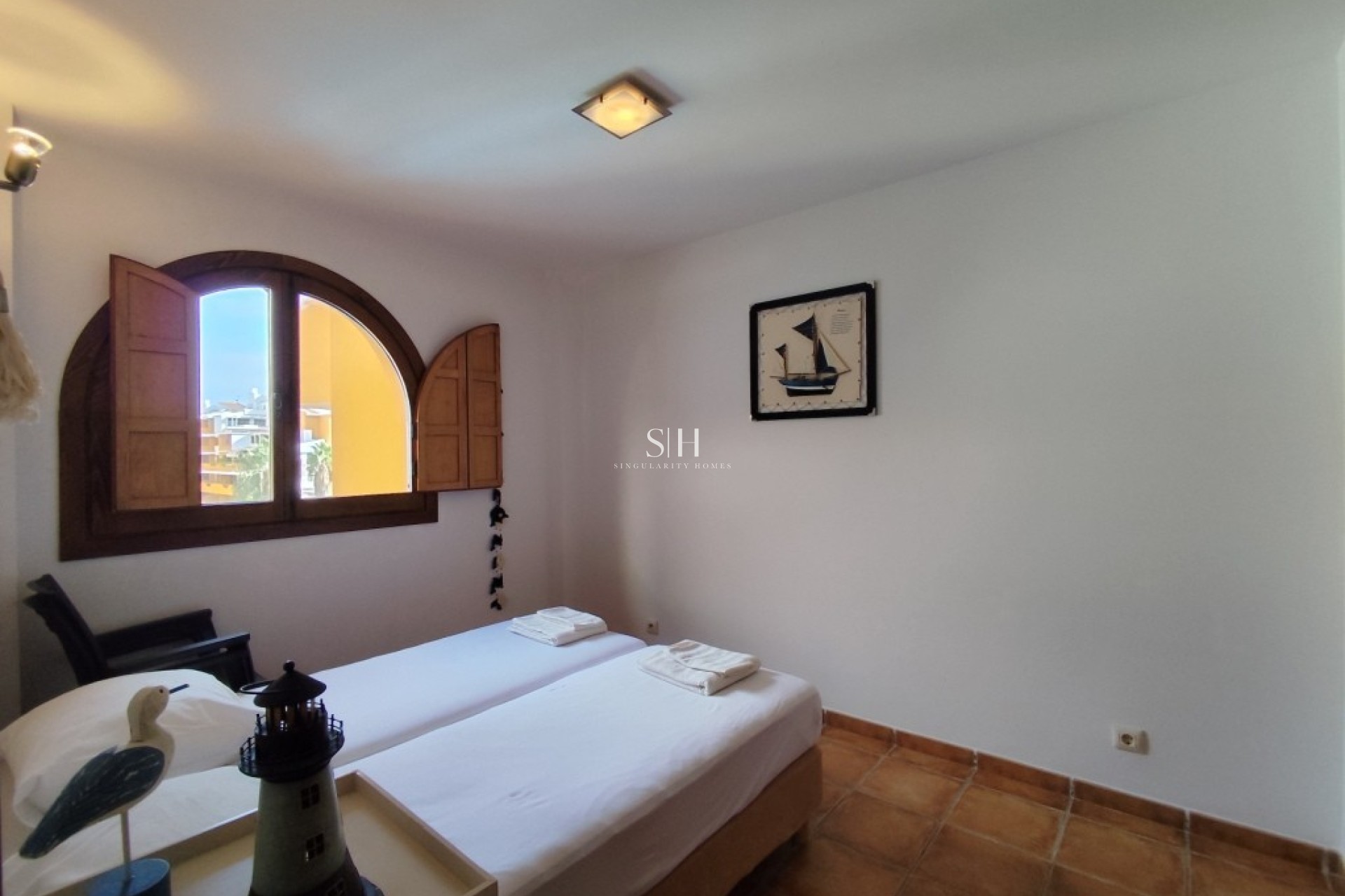 Resale - Apartment / flat - Punta Prima