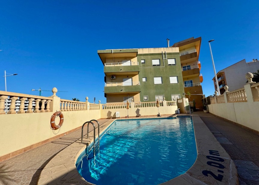 Resale - Apartment / flat - San Miguel de Salinas