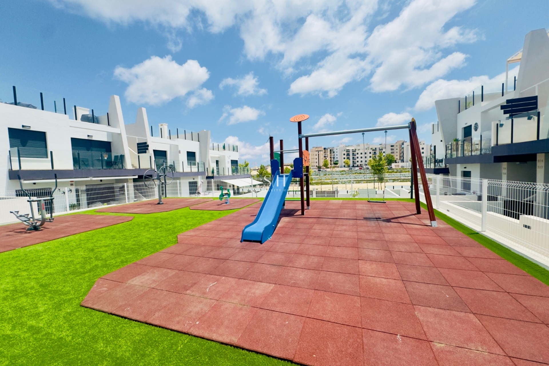 Resale - Apartment / flat - San Miguel de Salinas