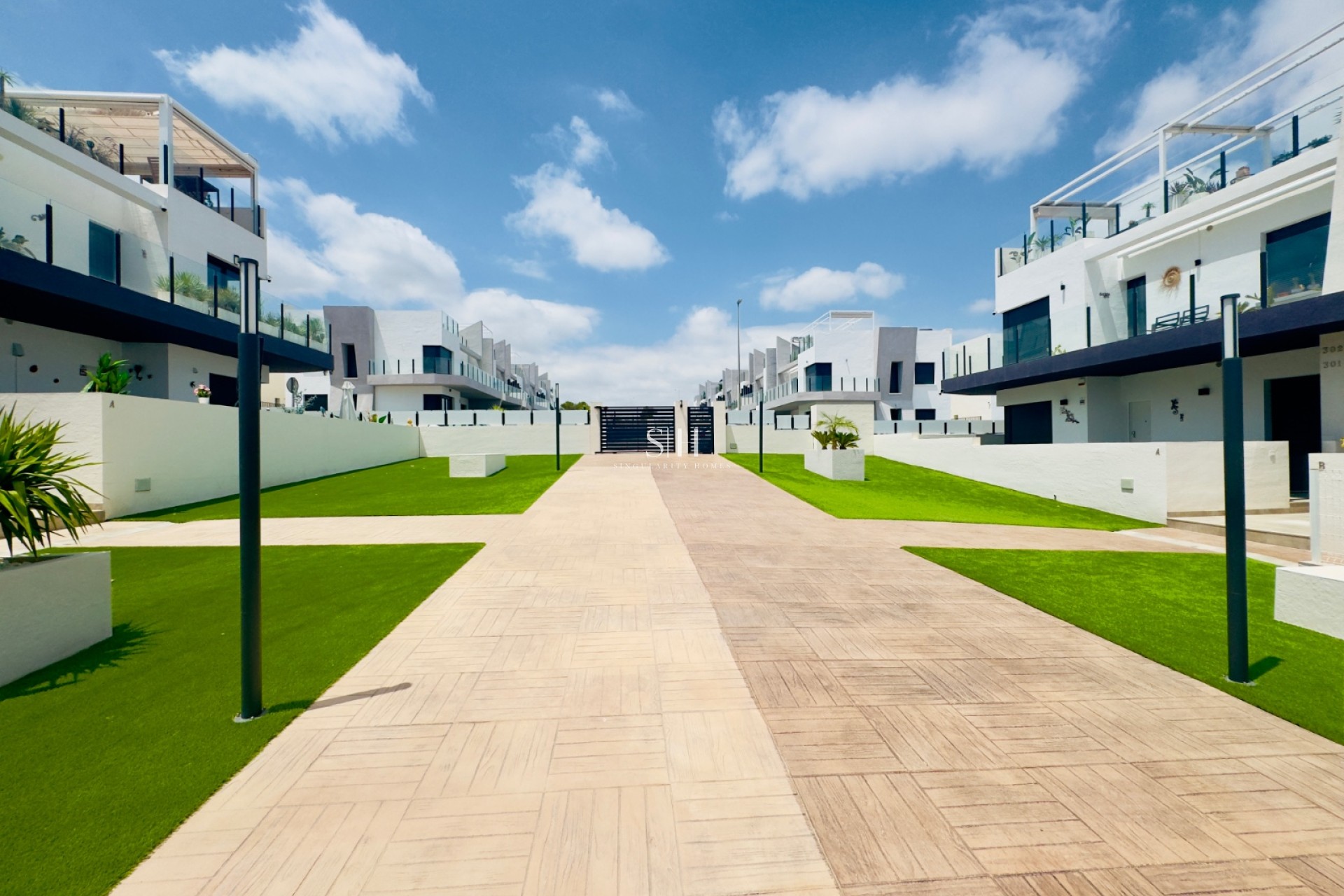 Resale - Apartment / flat - San Miguel de Salinas