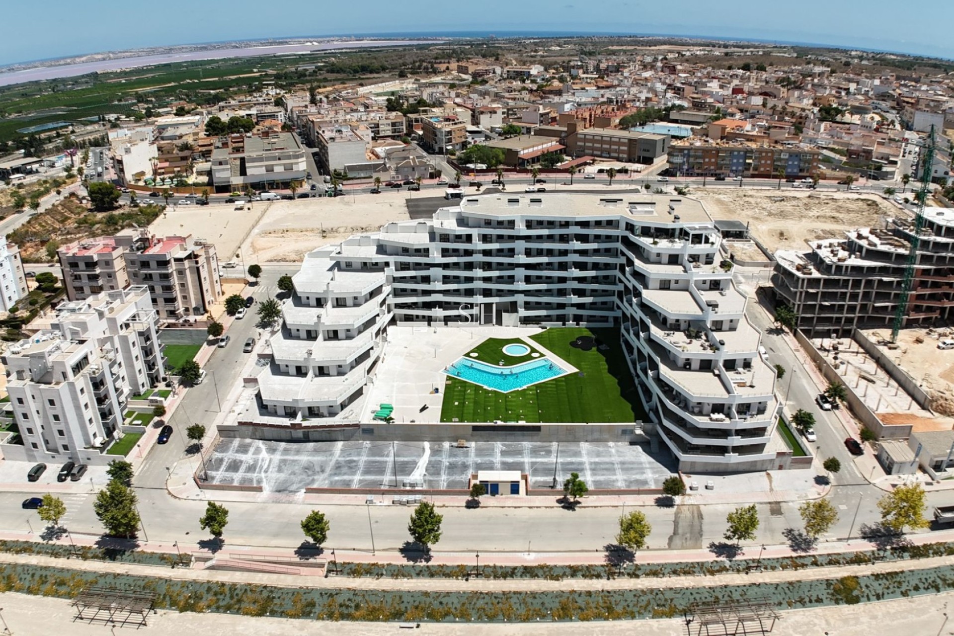 Resale - Apartment / flat - San Miguel de Salinas