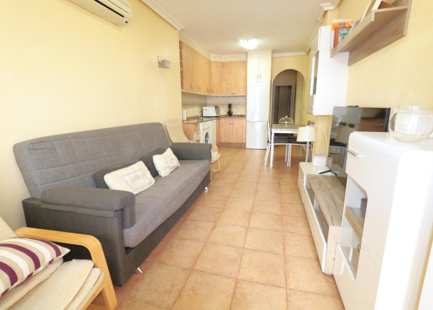 Resale - Apartment / flat - Torrevieja - Acequion