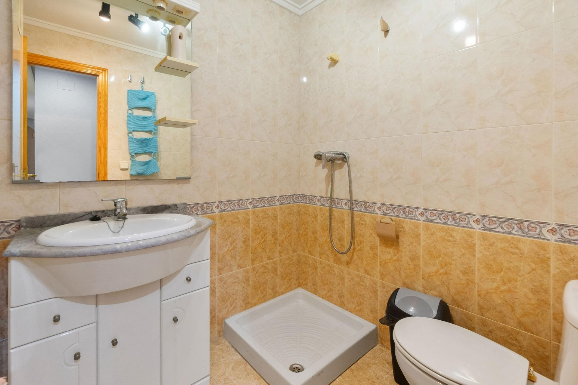 Resale - Apartment / flat - Torrevieja - Acequion