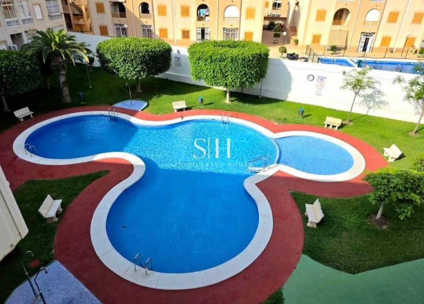 Resale - Apartment / flat - Torrevieja - Acequion