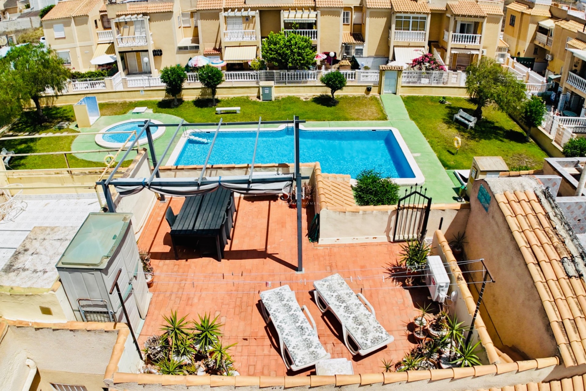 Resale - Apartment / flat - Torrevieja - Aguas Nuevas