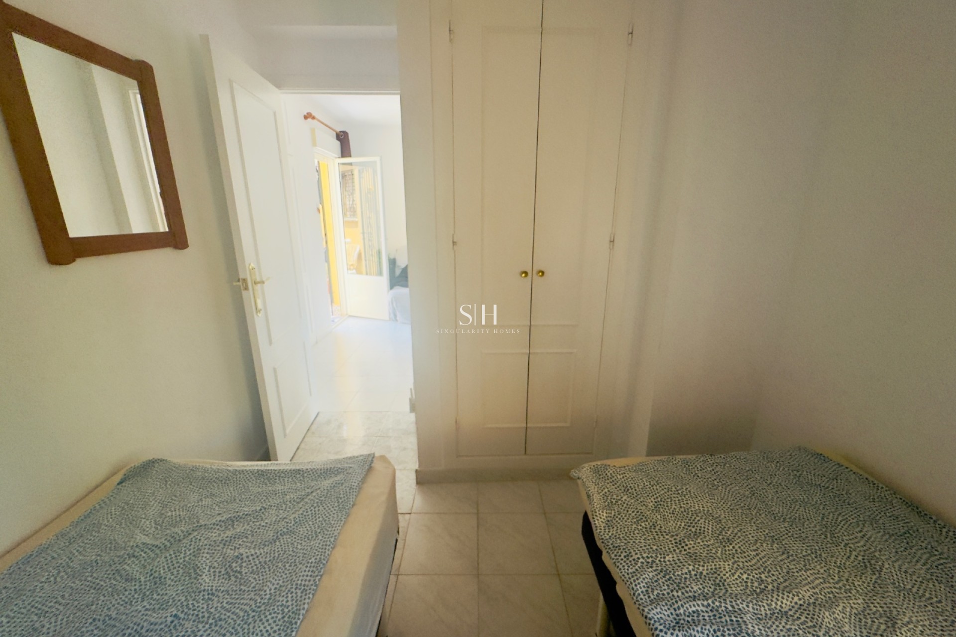 Resale - Apartment / flat - Torrevieja - Aguas Nuevas